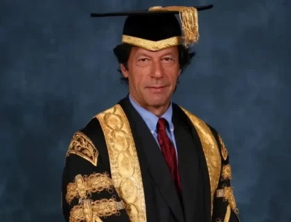 عمران خان کی آکسفورڈ یونیورسٹی کے چانسلر کے عہدے کیلئے درخواست پر شکایات