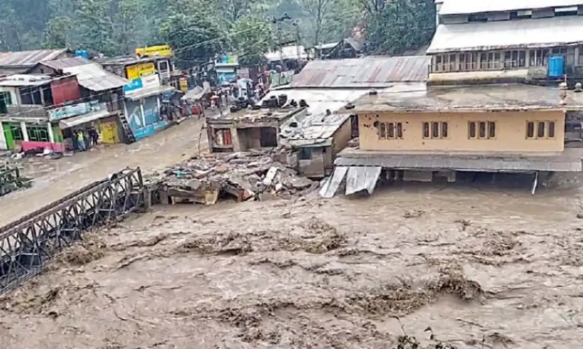 شاہراہِ کاغان 6 روز کی بندش کے بعد جزوی طور پر بحال